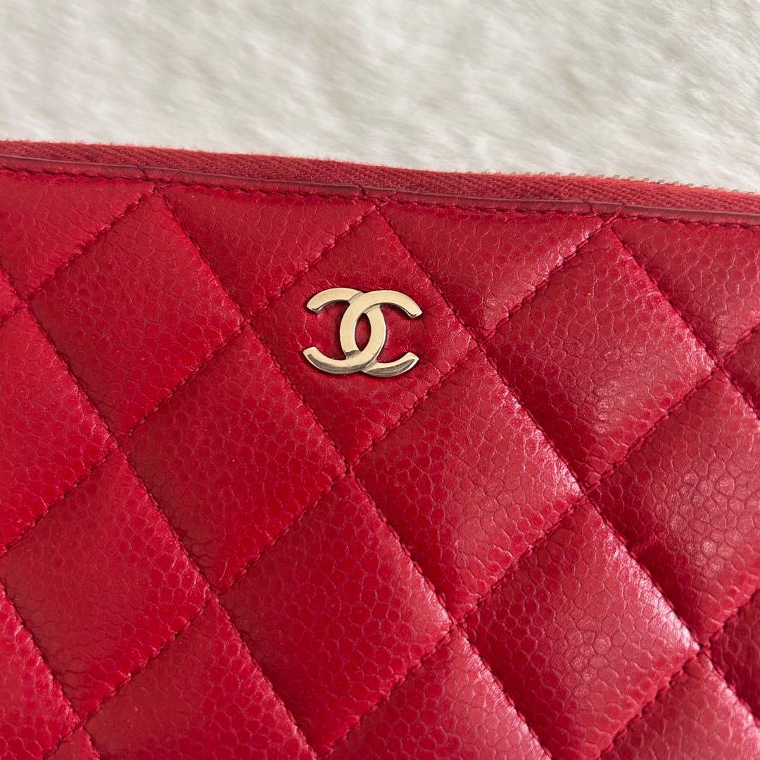 シャネル️　マトラッセ　ラウンドジップ 　ラムスキン　長財布 　レッド　ココマーク