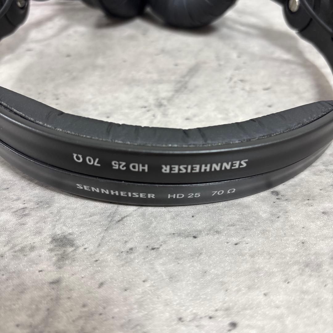 SENNHEISER HD25 70Ω