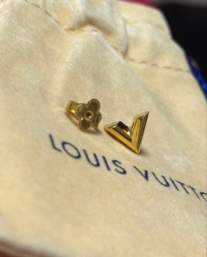 Louis Vuitton ゴールド ピアス(片耳用)
