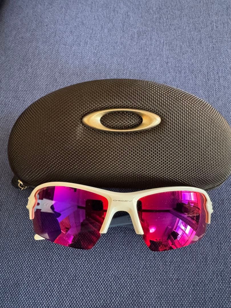 オークリー　サングラス　美品！