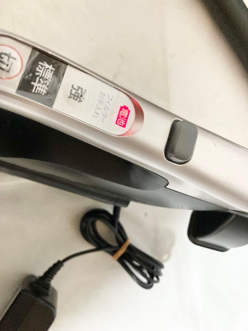 日立　充電式掃除機 PV-BL30J 2022年式 スティッククリーナー