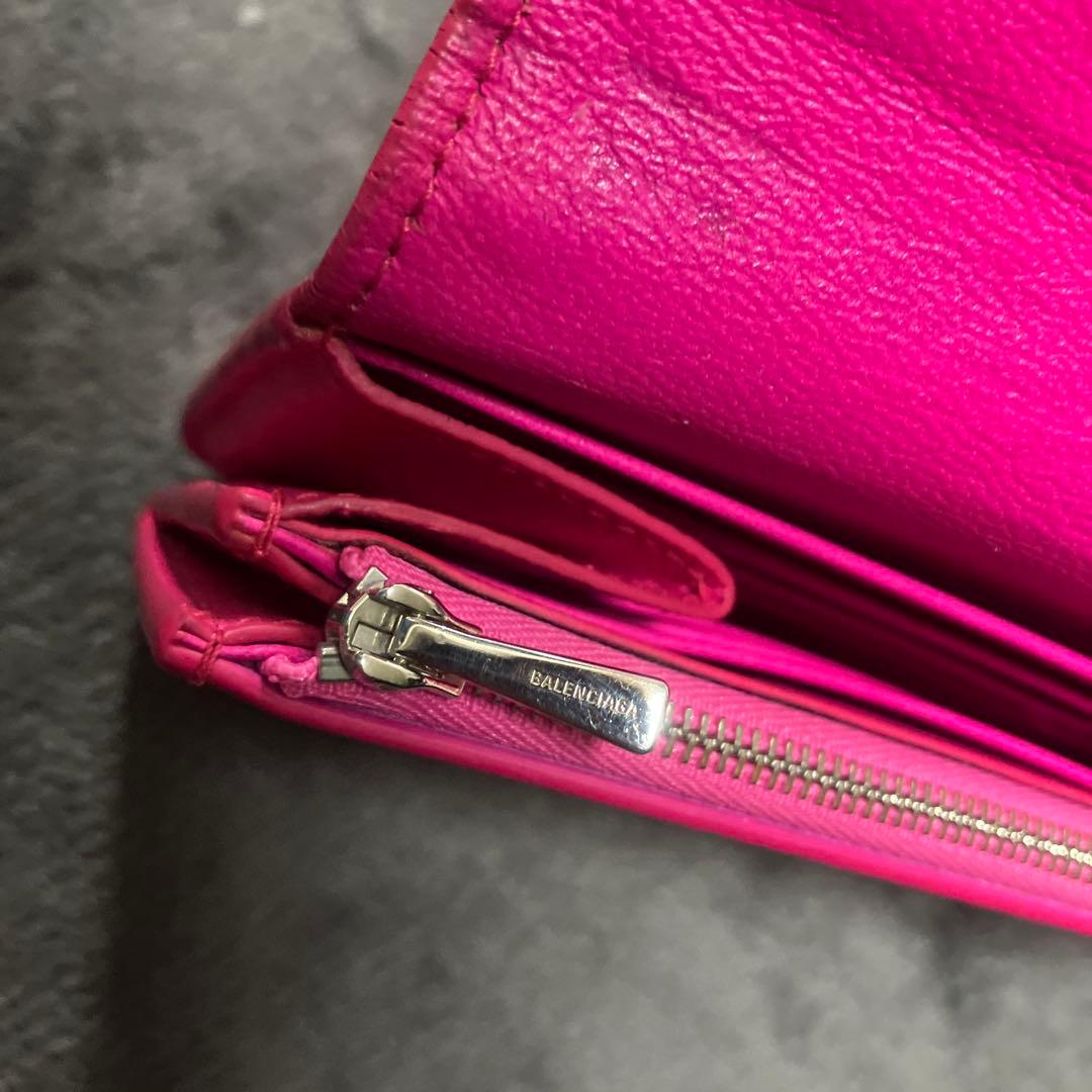 長財布　ピンク　折財布　レディーズ　バレンシアガ