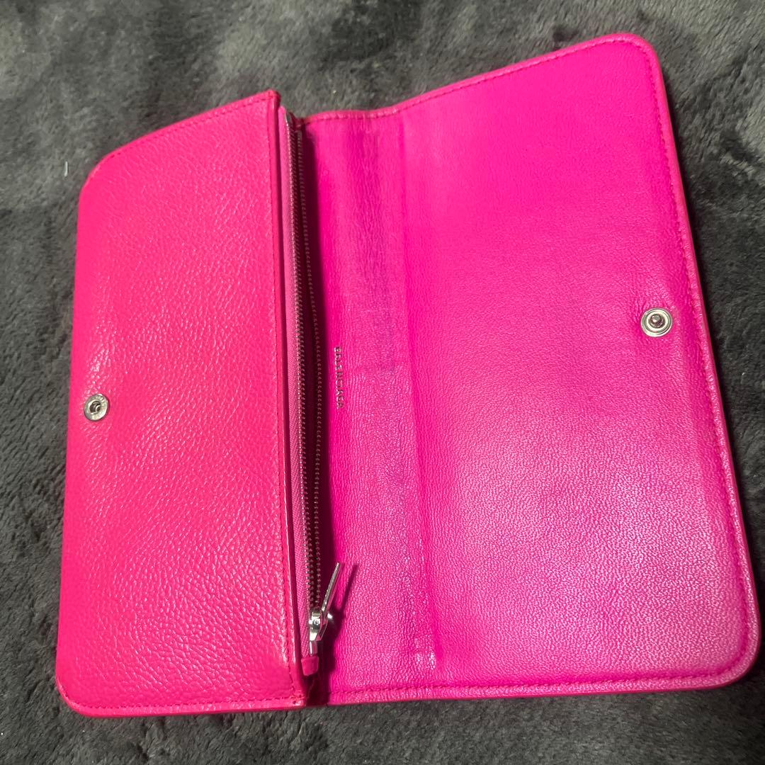 長財布　ピンク　折財布　レディーズ　バレンシアガ