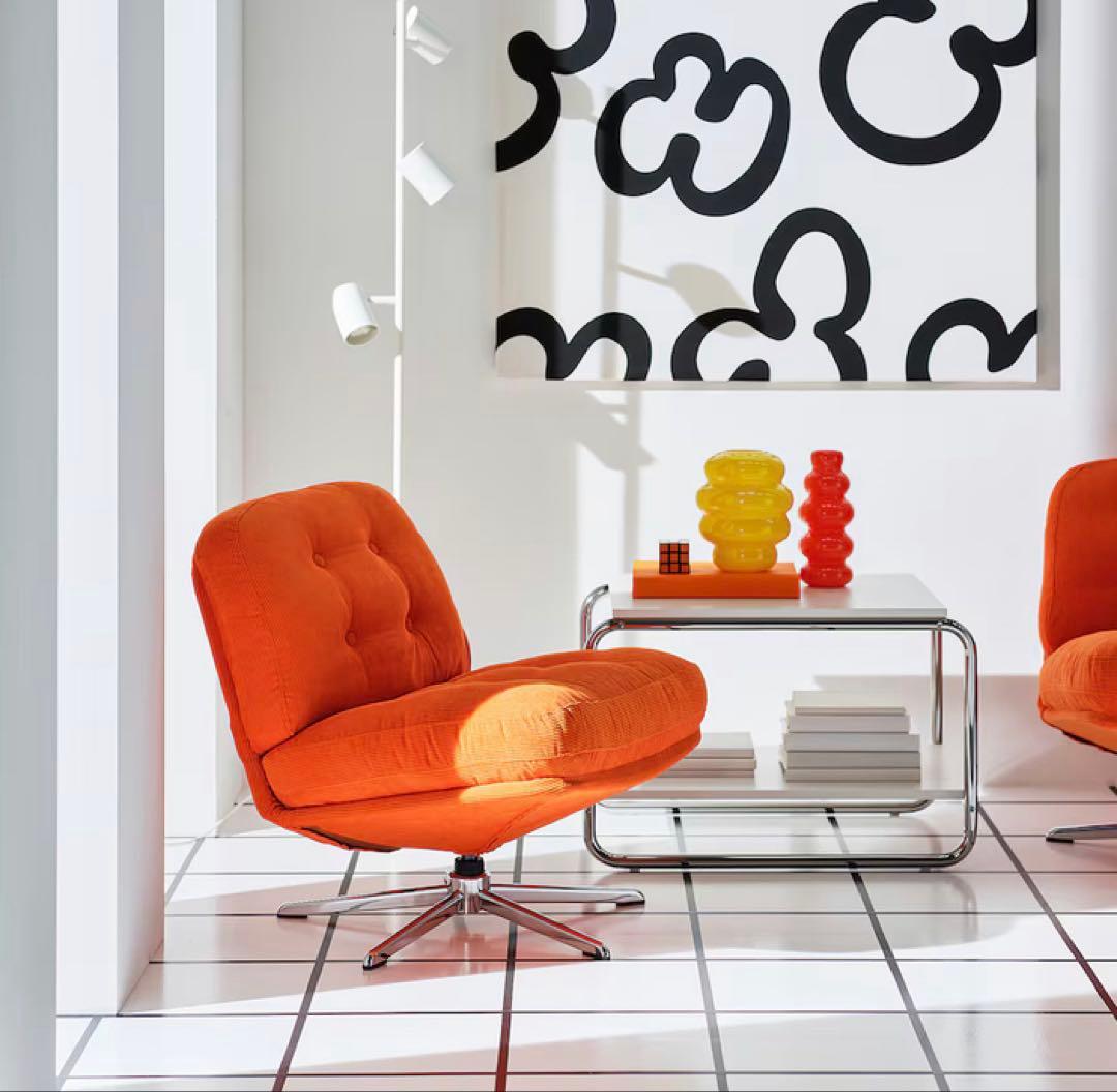 ☆新品未開封　IKEA ディヴリンゲ 回転パーソナルチェア 椅子 オレンジ