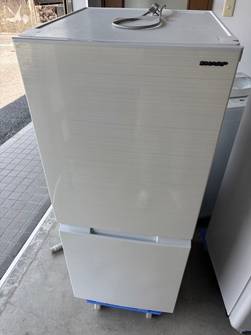 2021年製■シャープ 152L 冷蔵庫 SJ-D15G つけかえどっちもドア