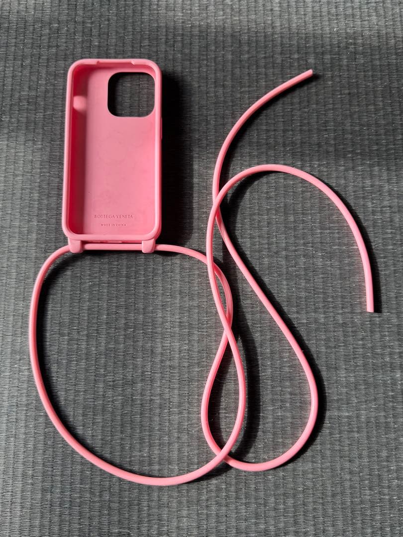 Bottega Veneta iphone15 pro ケース