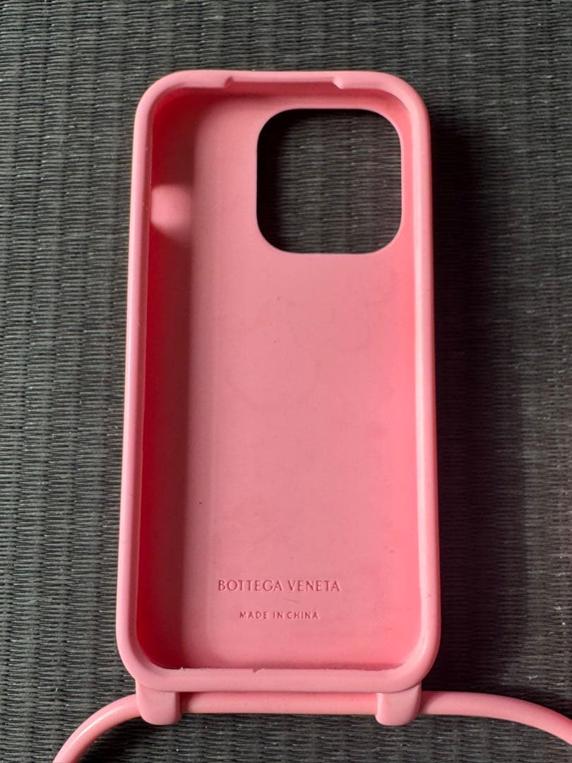 Bottega Veneta iphone15 pro ケース
