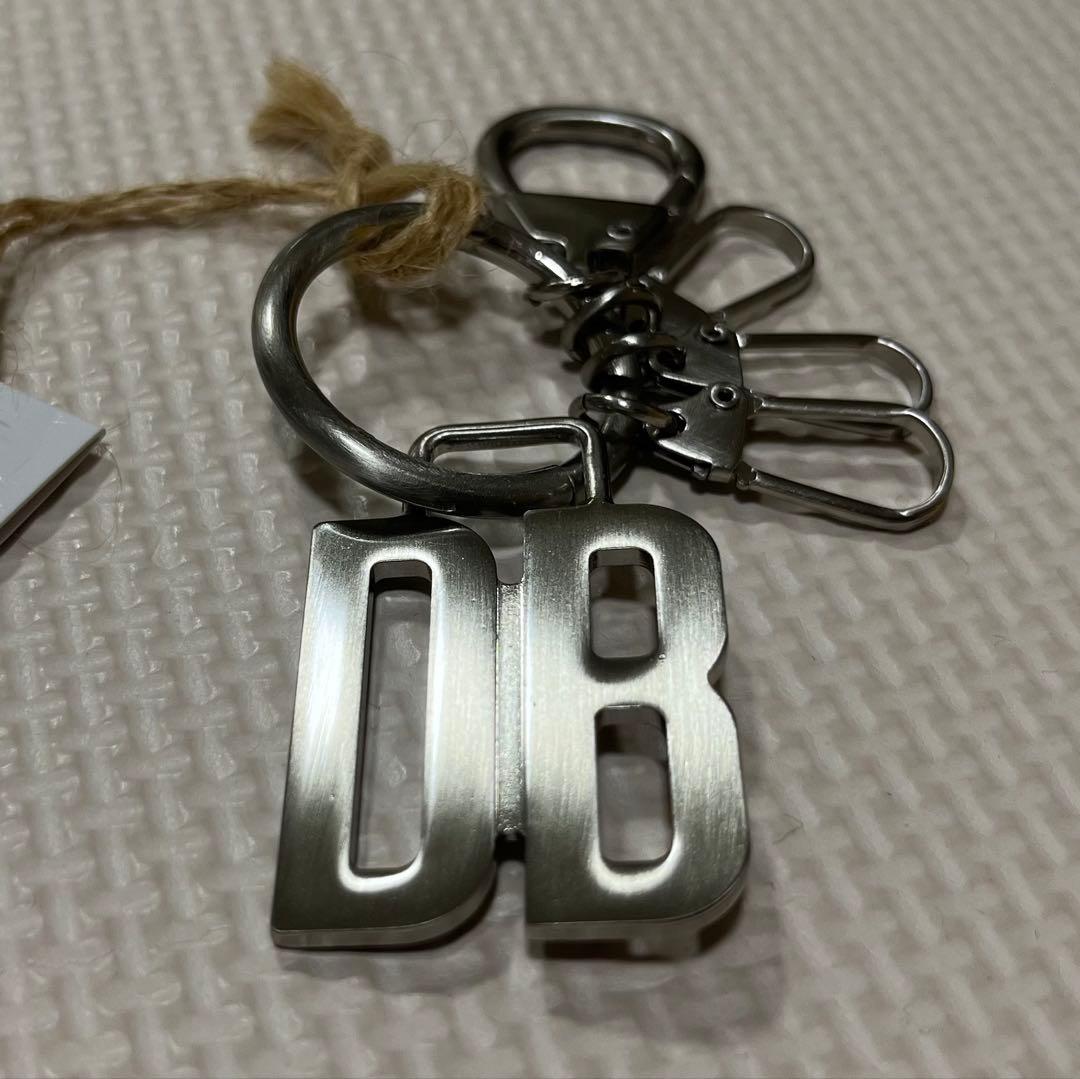 DIRK BIKKEMBERGS ダークビッケンバーグ　DBキーホルダー