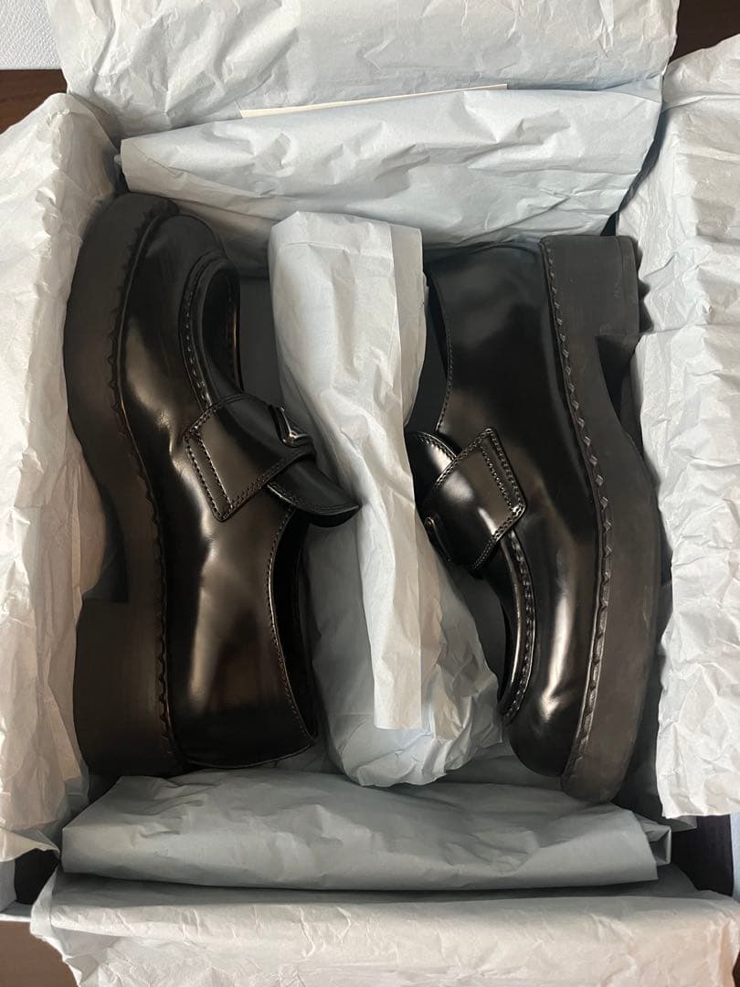 PRADA ブラッシュドレザーローファー 箱付き 37