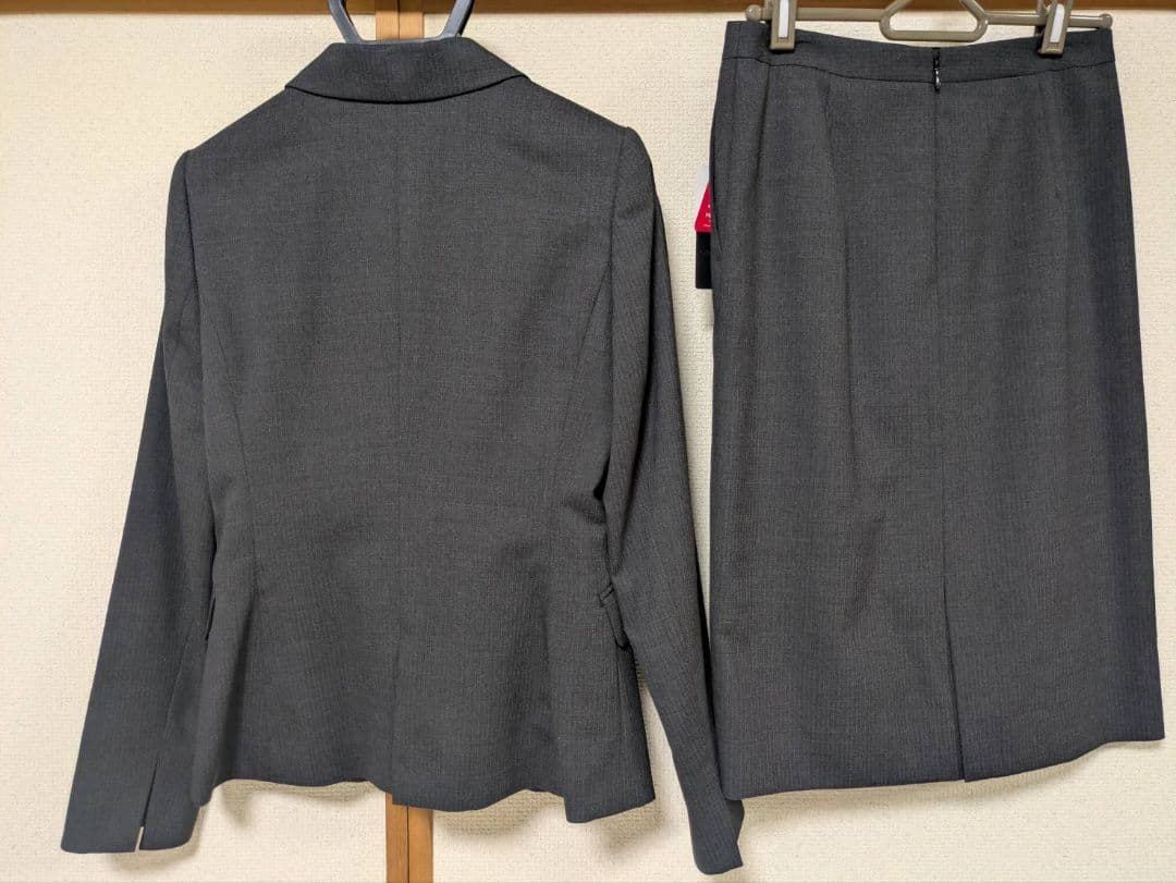 【新品】グレー スカートスーツ セットアップ