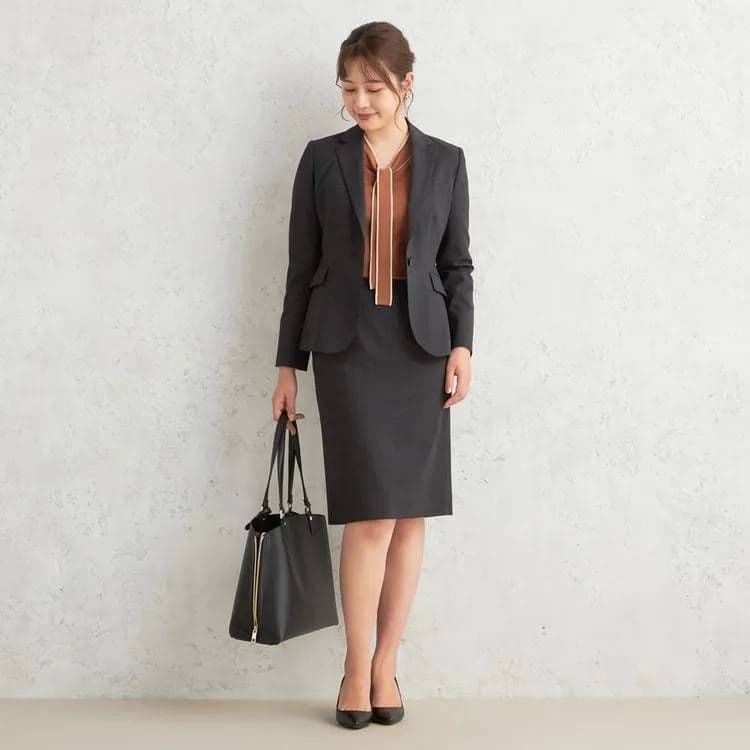 【新品】グレー スカートスーツ セットアップ