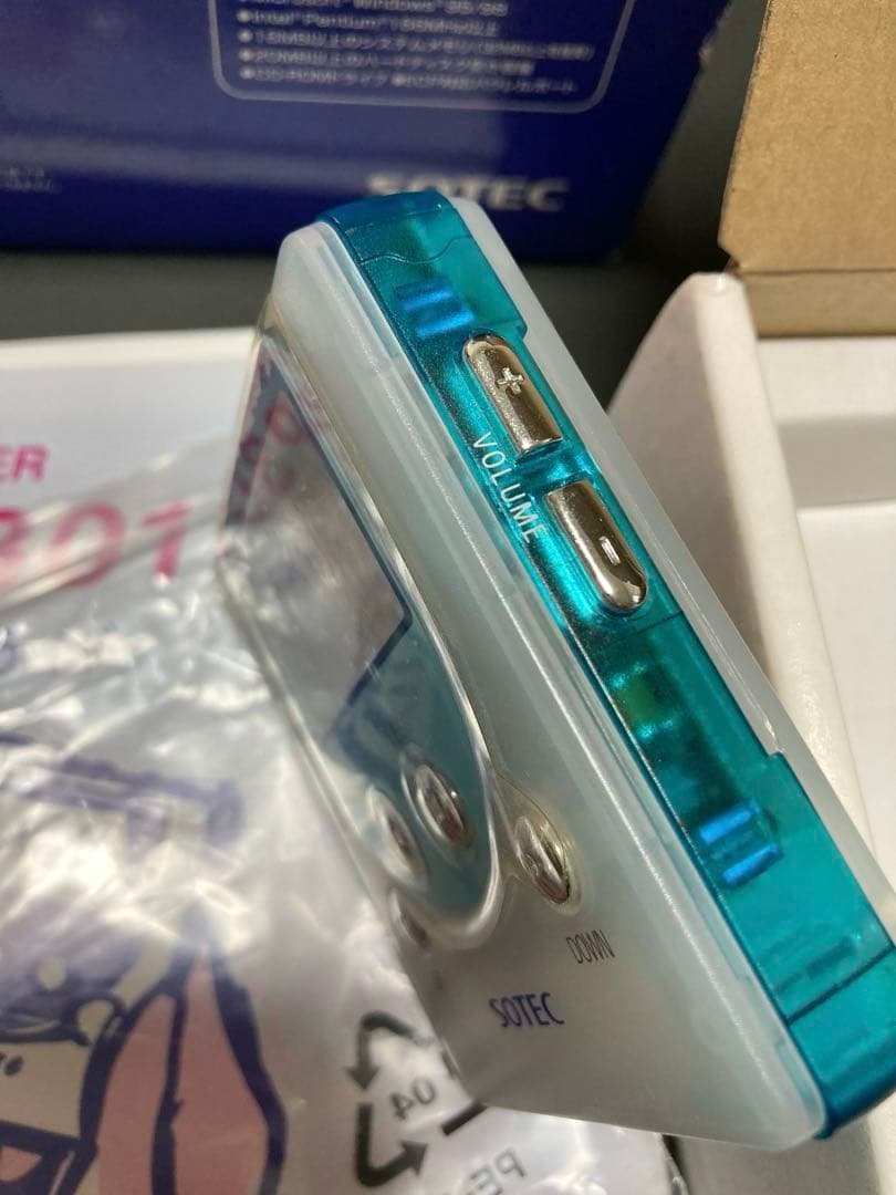 MP3プレーヤー　MP301 スケルトンボディ