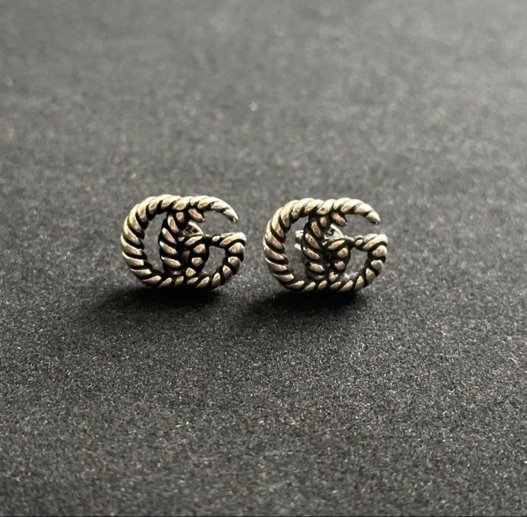 グッチのピアス