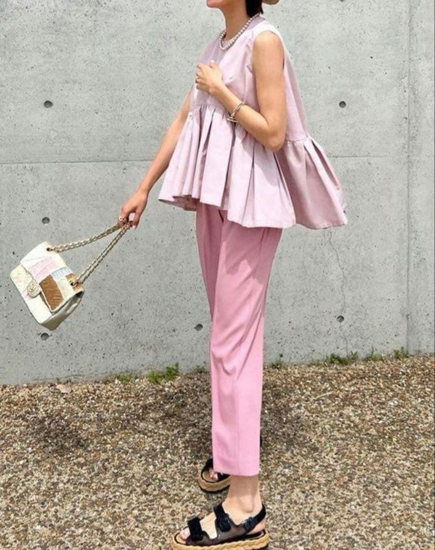 ボウエーbow.a マーガレットチュニック　ノースリーブペプラムブラウス　ピンク