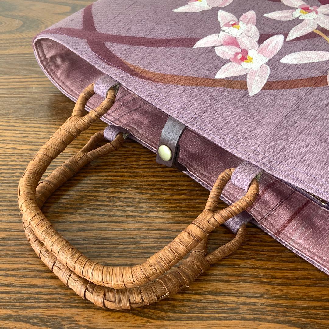 海老染色の紬　蘭のお花　リメイク　山葡萄ハンドルバッグ