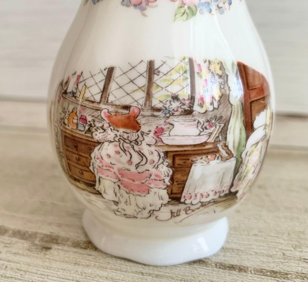 ポピーズベッドルーム フラワーベース スモールサイズ ブランブリーヘッジ 花瓶