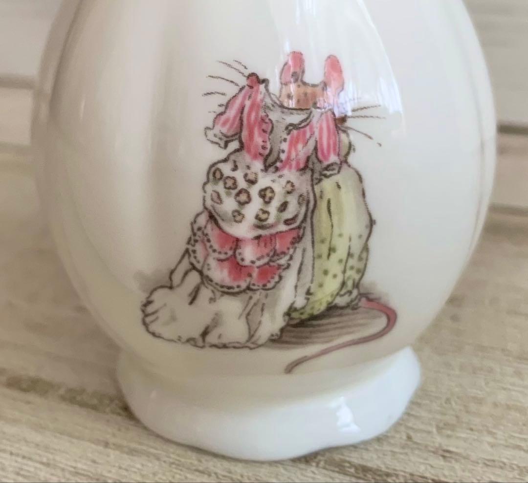 ポピーズベッドルーム フラワーベース スモールサイズ ブランブリーヘッジ 花瓶