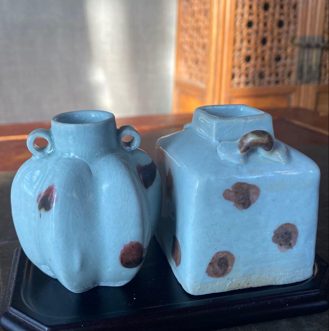 ミニ青白磁　鑑賞台付 ・ヴィンテージ　レア 一輪挿し・ミニ観葉植物　台湾茶器