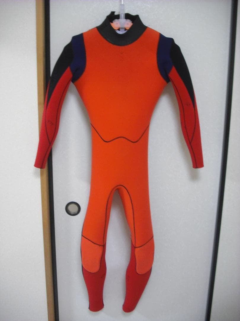 【程度抜群！】セミドライウエットスーツ　QUALITY(クオリティ）　M～ML