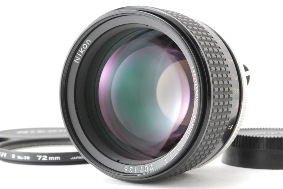 どんぐりNikon Ai-s 85mm f/1.4 ニコン レンズ 単焦点