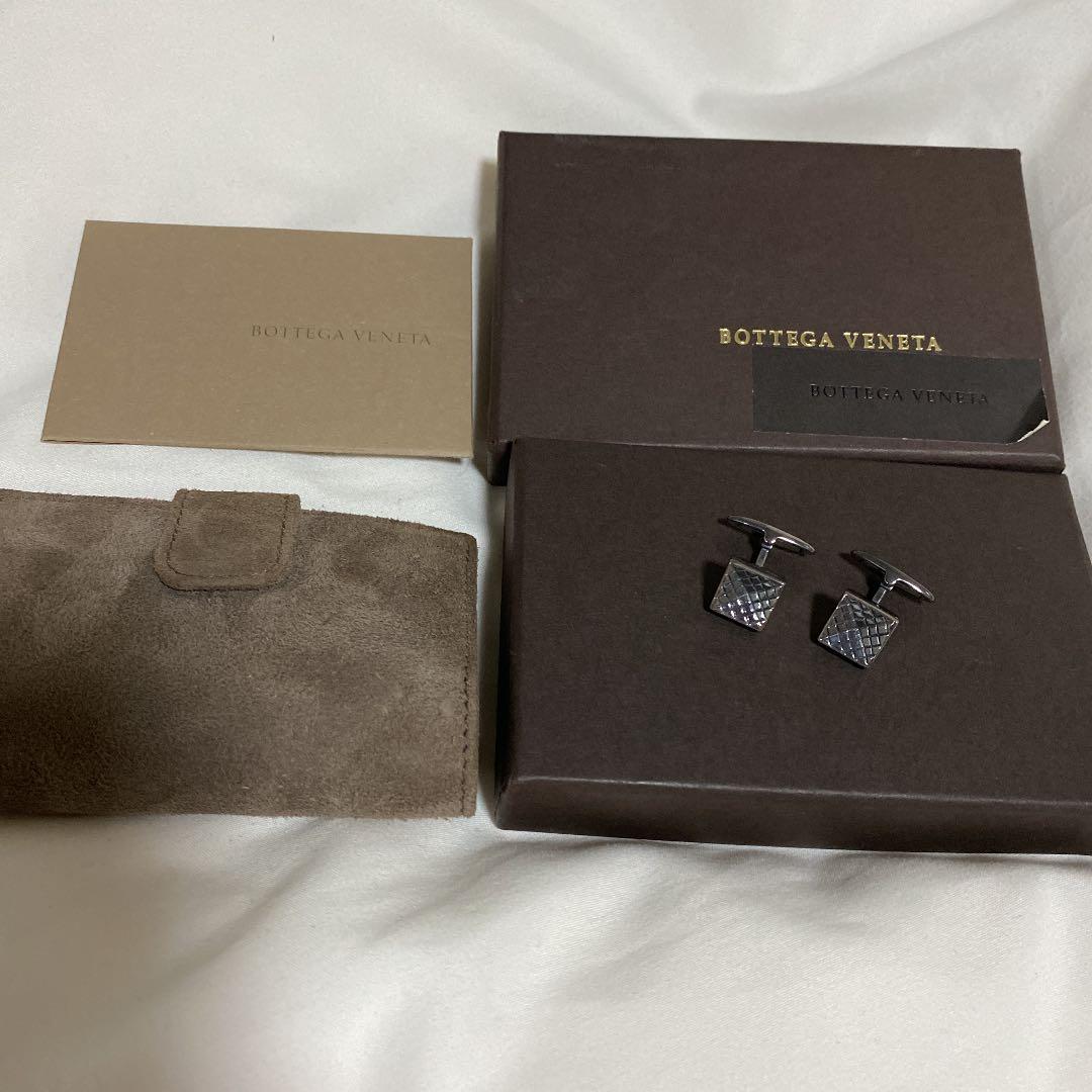 ボッテガヴェネタ　カフス　未使用品