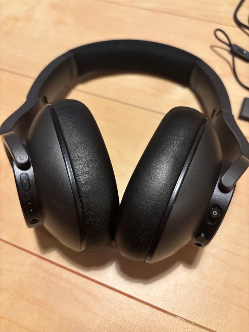 AKG　N700NCM2 ワイヤレスヘッドホン　ノイズキャンセリング