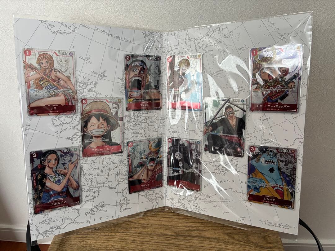 ONE PIECE CARD GAMEプレミアムカードコレクション25周年新品