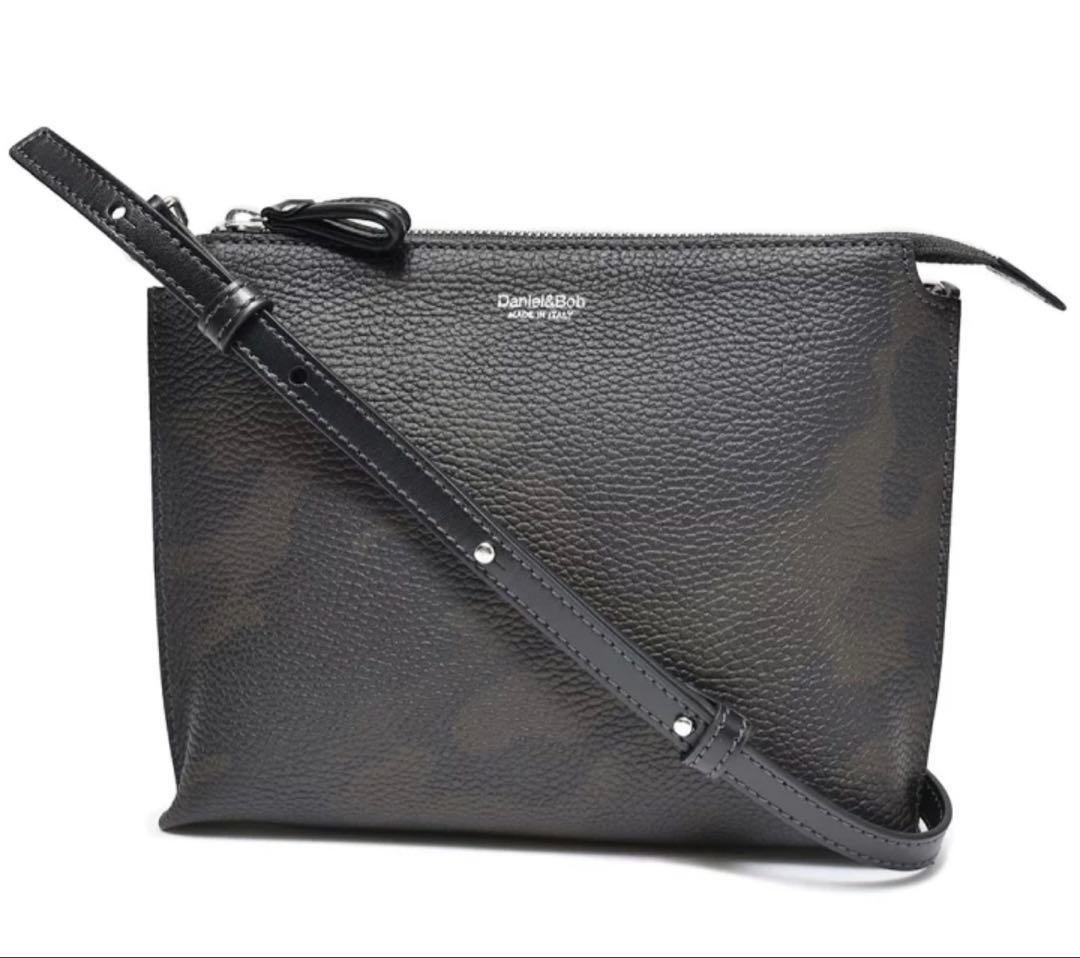 完売品　Daniel&Bob（ダニエルアンドボブ）　ショルダーバッグ