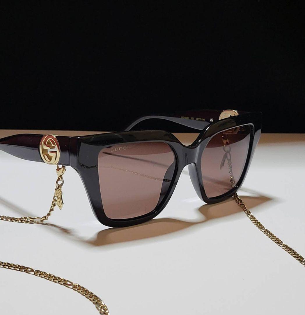 jan◆GUCCI◆インターロッキングロゴ付　サングラス　チェーン付き