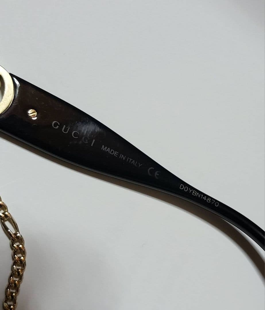 jan◆GUCCI◆インターロッキングロゴ付　サングラス　チェーン付き