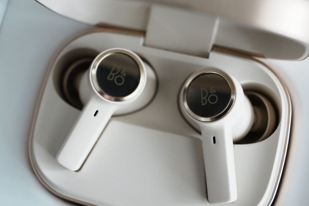 美品‼️Bang & Olufsen BEOPLAY EX イヤフォン ゴールド