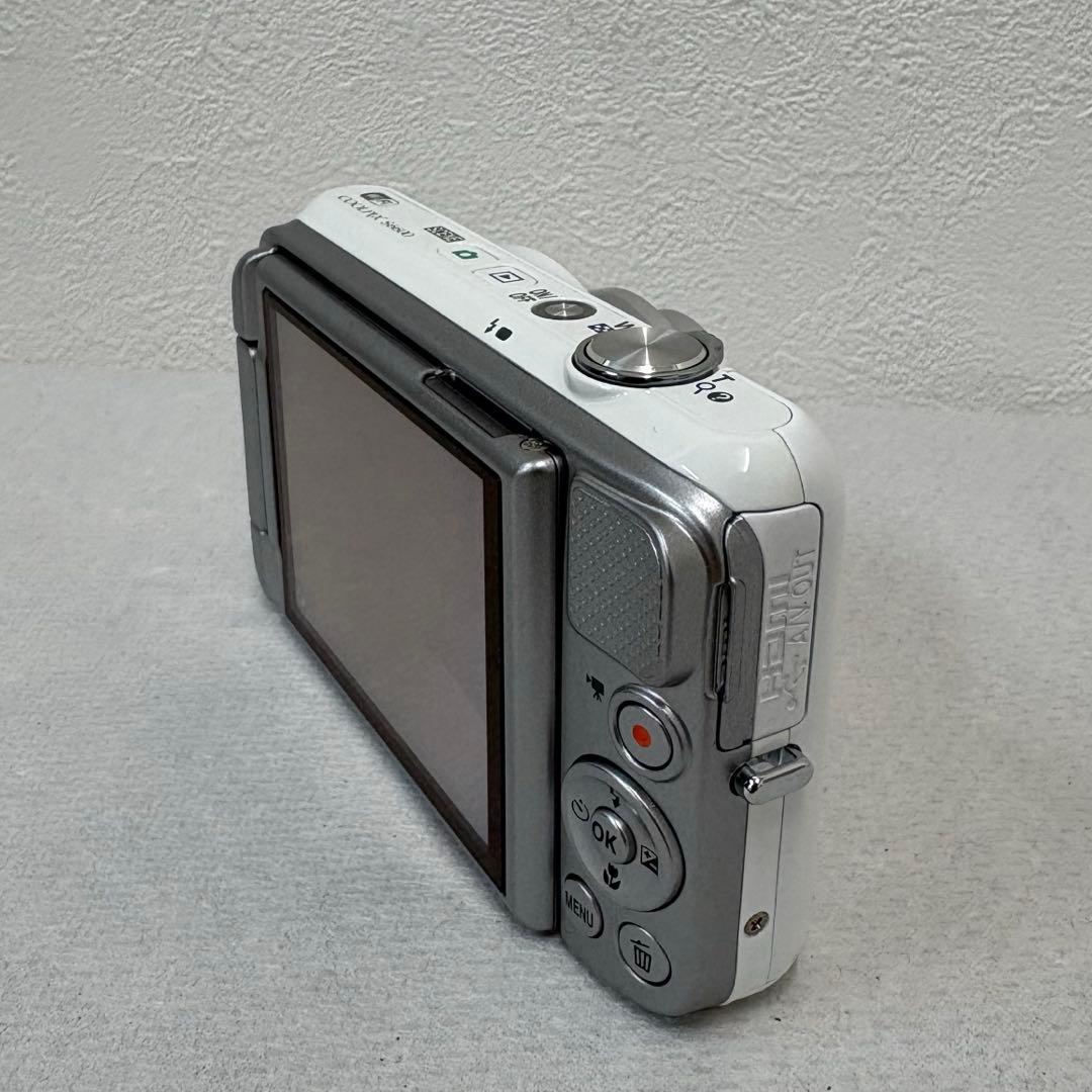 【美品稼動品】Nikon COOLPIX S6600 ホワイト　コンデジ