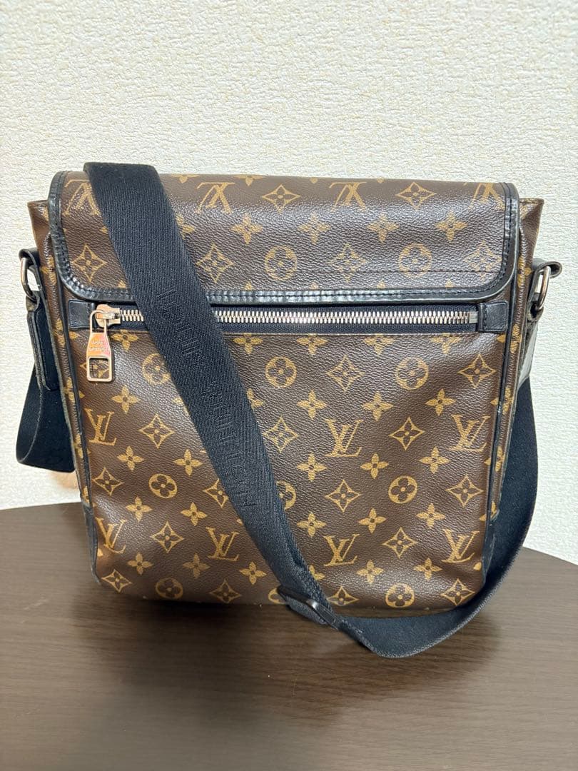 【Louis Vuitton 】モノグラム マカサーショルダーバッグ