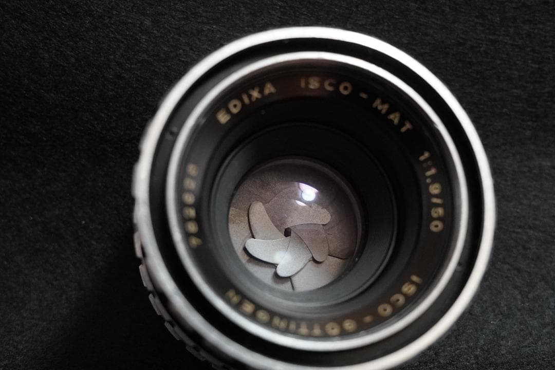 オールドレンズ ISCO-MAT 50mm f/1.9 SN:782628