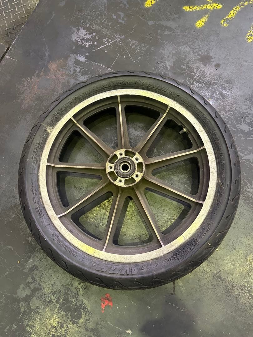 ハーレー　ショベル　9キャスト　純正ホイール　セット