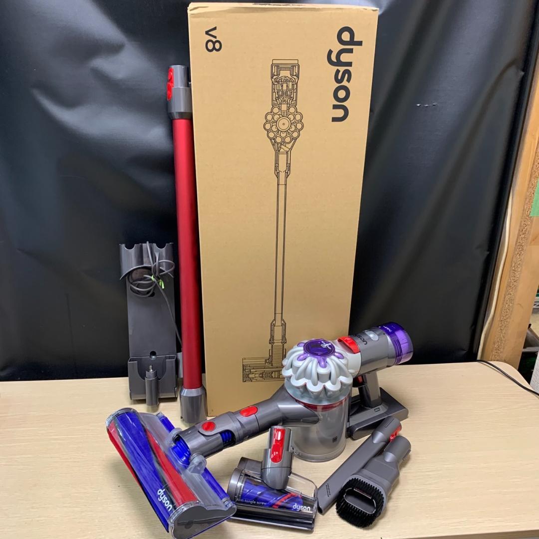 ★美品　Dyson V8 Origin SV25　スティッククリーナー レッド