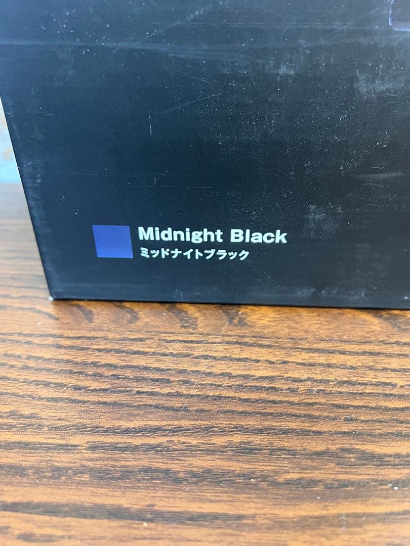 新品／未使用　INVICTUS ONE