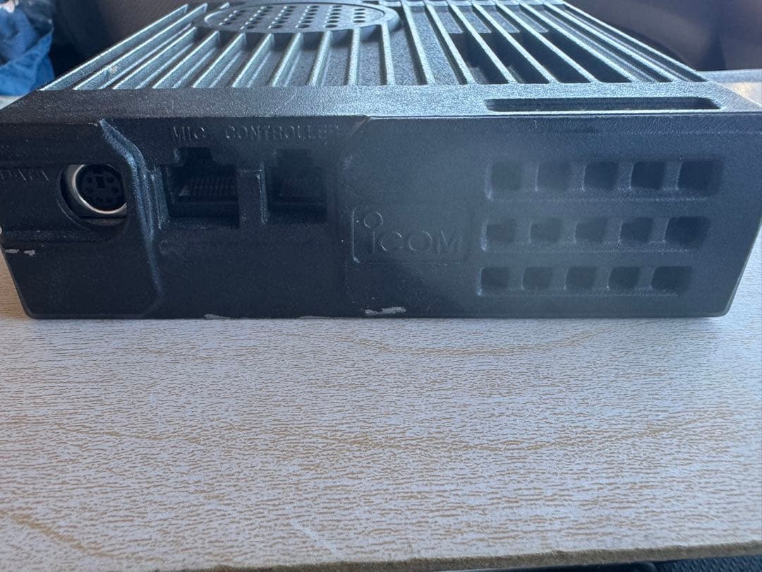 Icom IC-2720 デュアルバンドFMトランシーバー