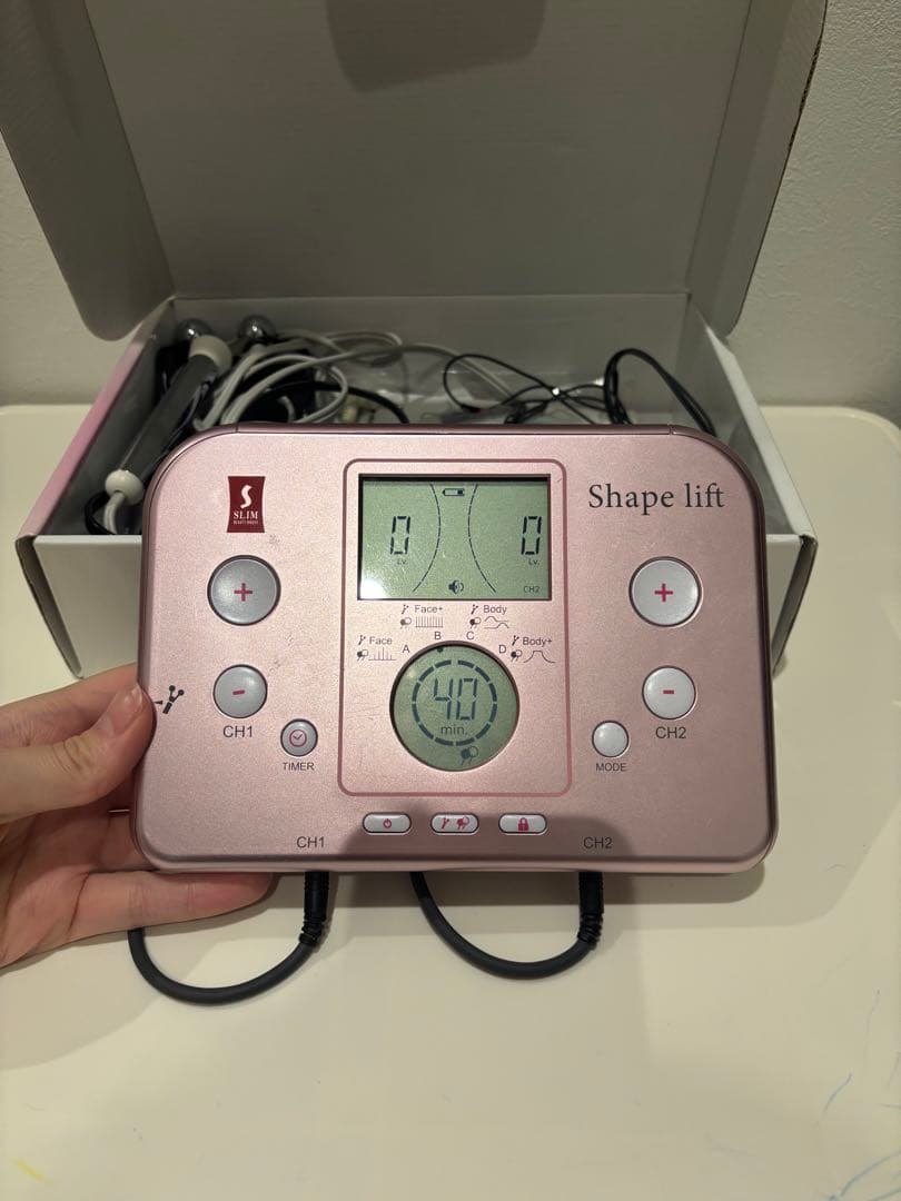 Shape lift 美容機器EMSピンク