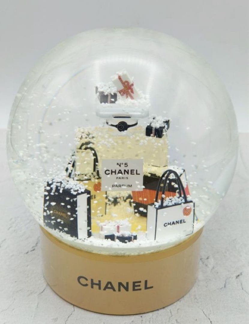 専用 CHANEL 100周年　ノベルティ　スノードーム お箱付き シャネル