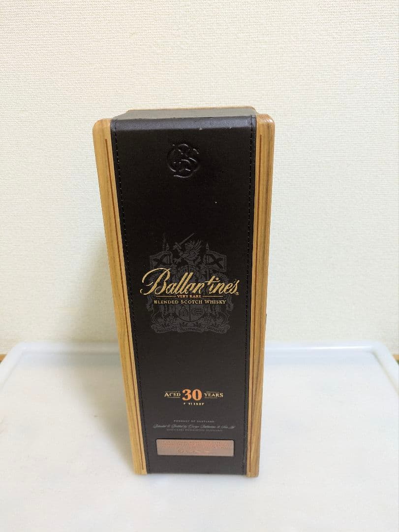 Ballantine's 30年 ウイスキー 木箱付き 700ml