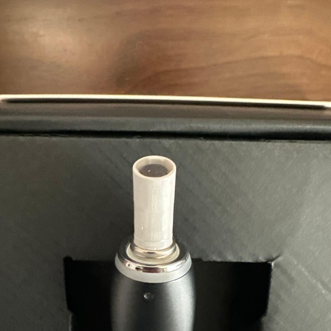 Oral-B iOシリーズ9 ブラックオニキス 本体、新品替えブラシ付き