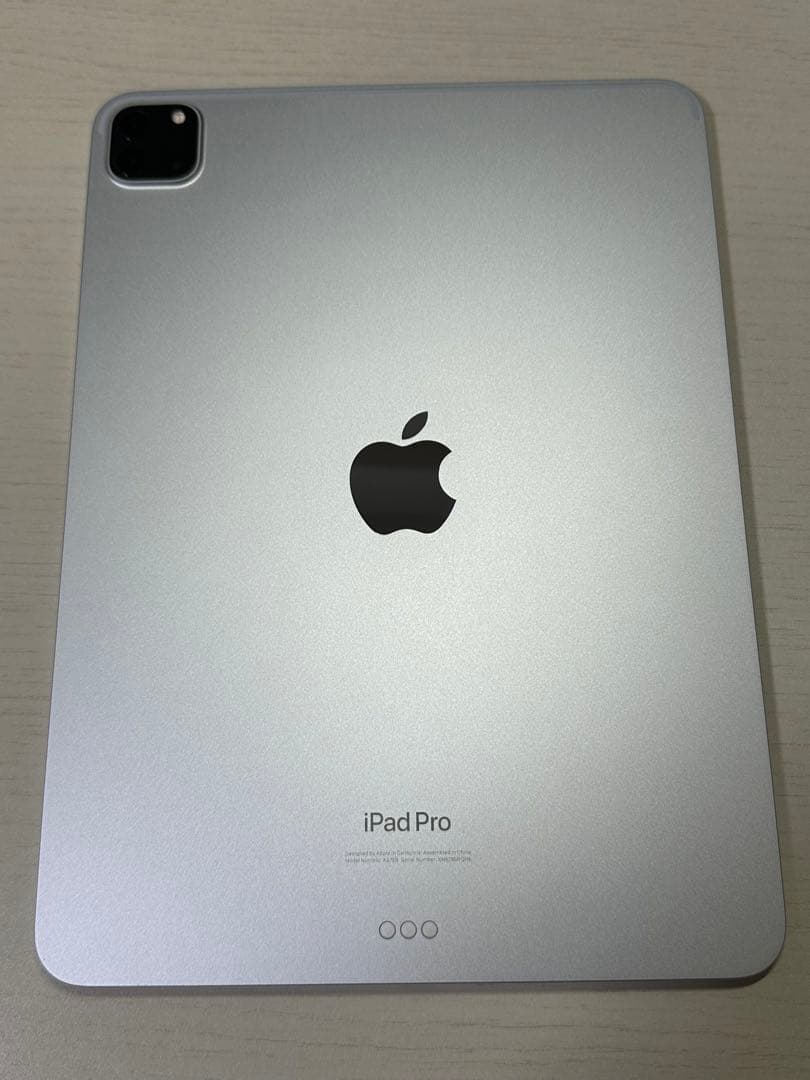 iPad Pro 11インチ 第4世代 シルバー Wi-Fiモデル 256GB