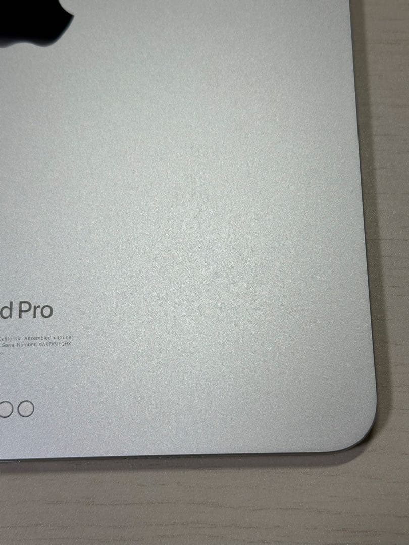 iPad Pro 11インチ 第4世代 シルバー Wi-Fiモデル 256GB