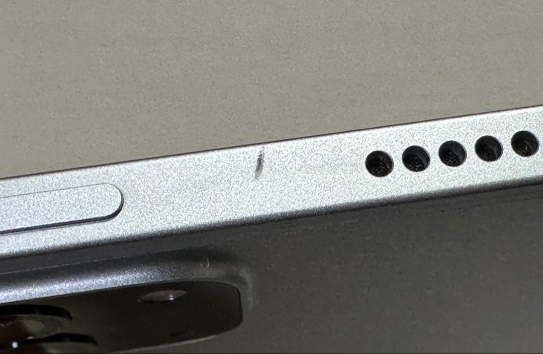 iPad Pro 11インチ 第4世代 シルバー Wi-Fiモデル 256GB