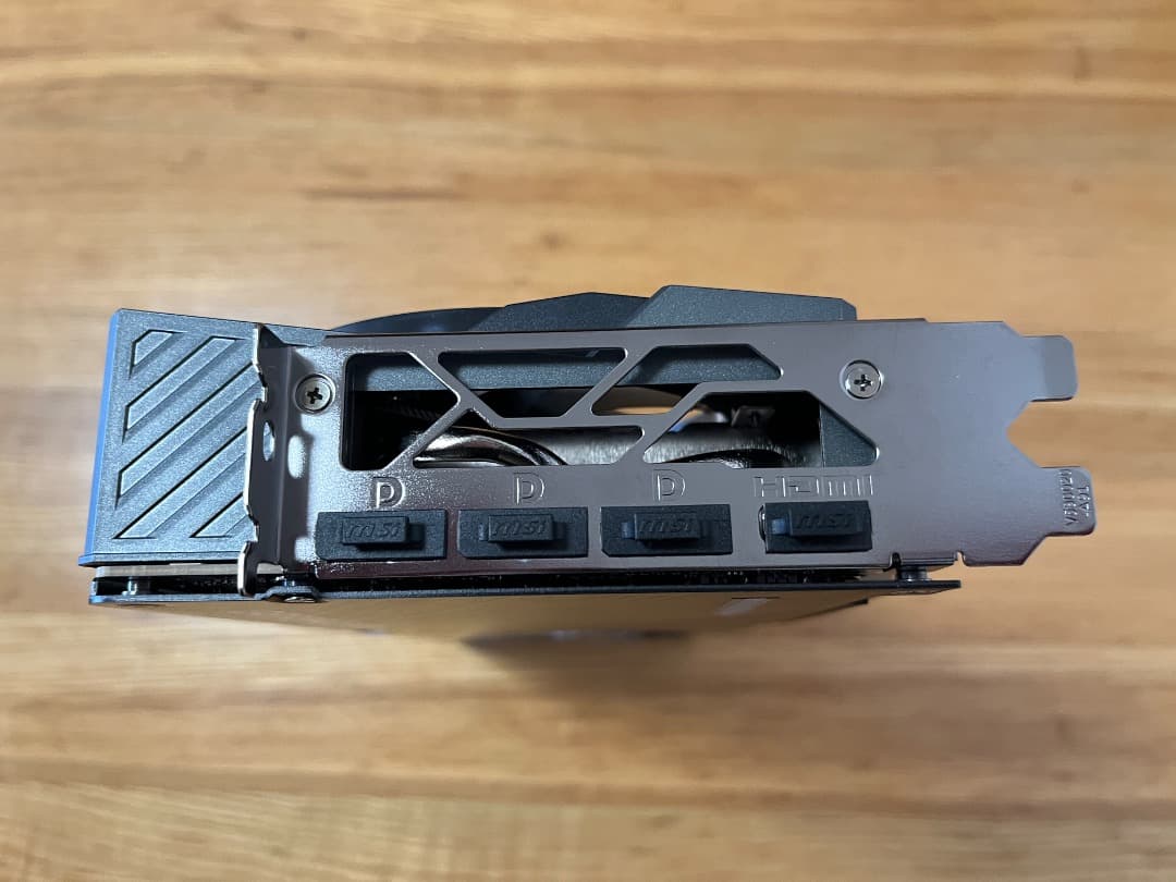 グラフィックボード・グラボ・ビデオカード MSI RTX 5070 Ti 16G GAMING TRIO OC PLUS