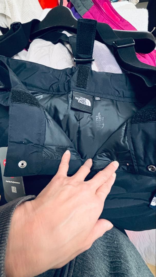 ❄️ 新品　ノースフェイス　120 スノーウェア　スキーウェア　ピンク　ブラック