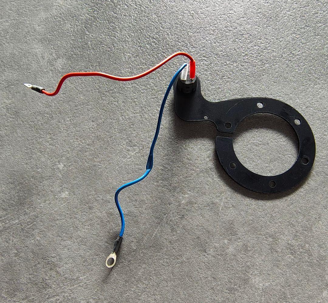 ポルシェクレスト付き ステアリング とスパルコホーンリング