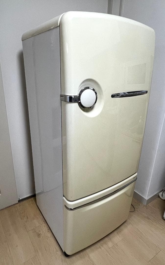 レトロデザインNational WiLL FRIDGE 冷蔵庫 NR-B26B1
