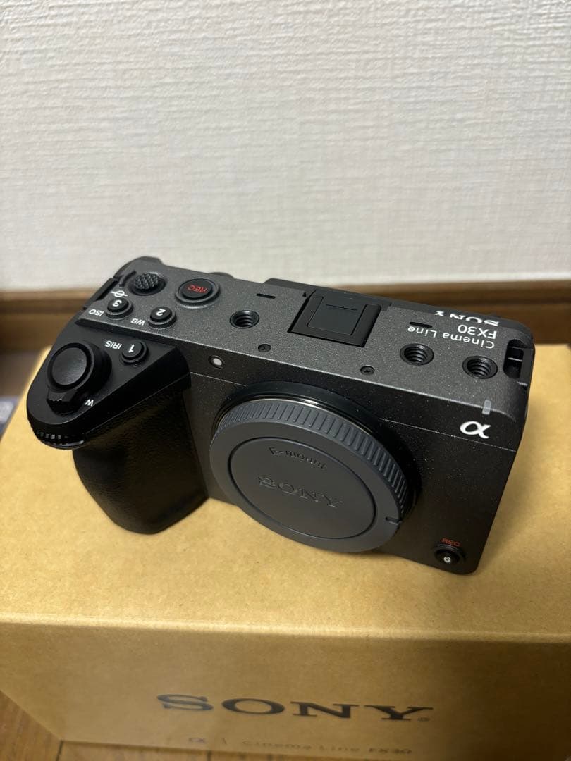 SONY FX30 ミラーレスカメラ 本体　メーカー保証3年付！